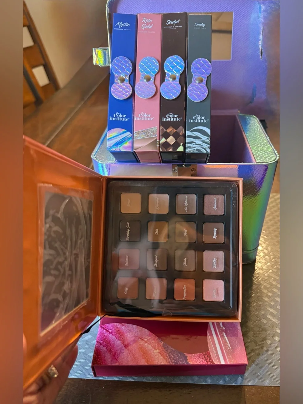 #NIB the Color Institute 5 Palette Mermaid Case